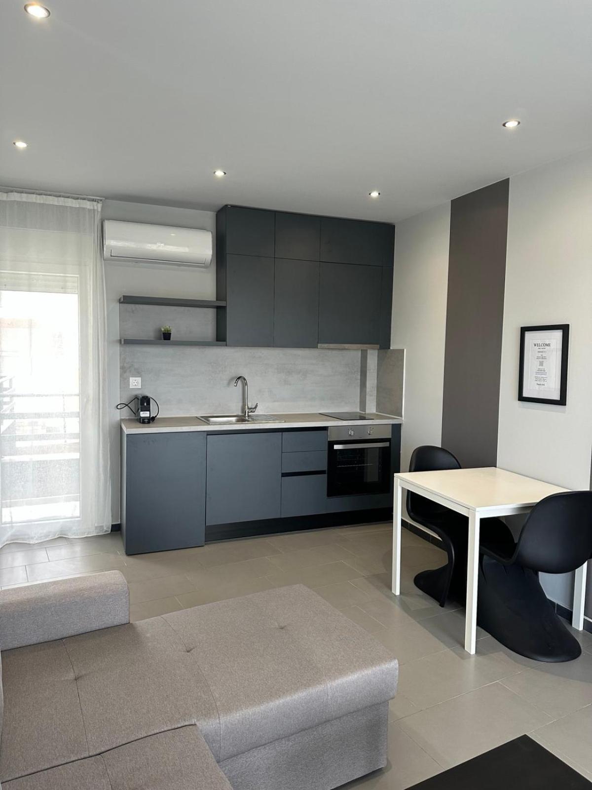 Relax Apartments 亚历山德鲁波利斯 外观 照片
